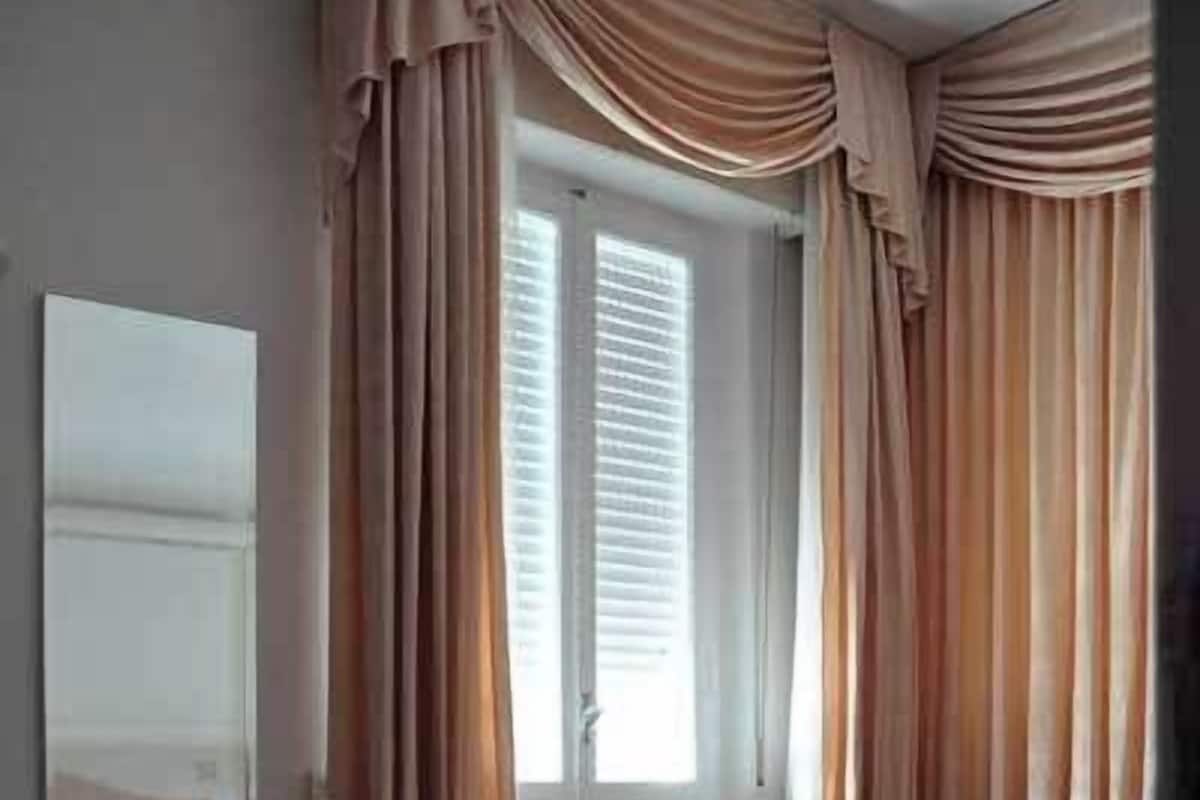 Habitación superior con 1 cama matrimonial o 2 individuales, vista al mar | Caja de seguridad en la habitación, escritorio y cunas gratuitas