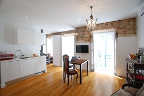 Apartment, 1 Bedroom | Living area