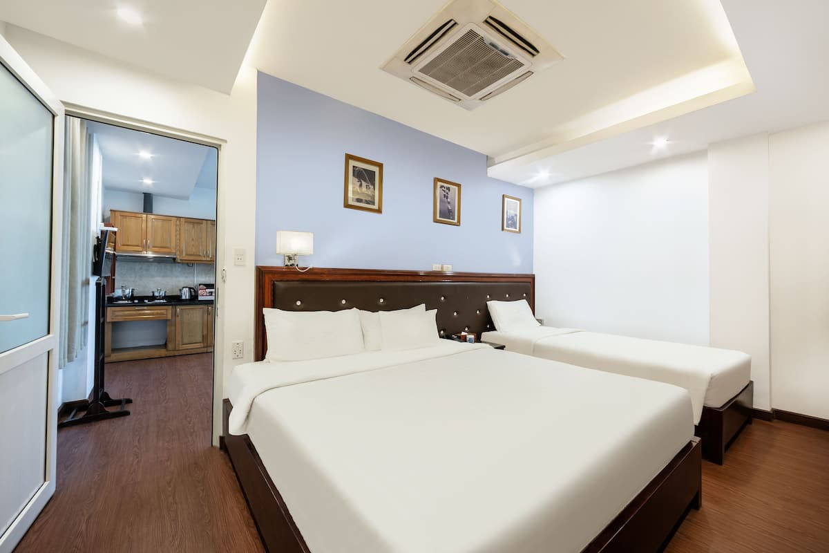 Minibar, in-room safe, blackout curtains, iron/ironing board