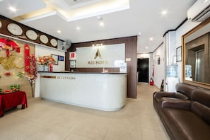 Reception - A25 Hotel - 28 Tran Quy Cap (Hanoi)