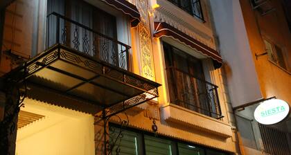 Siesta Apart & Hotel