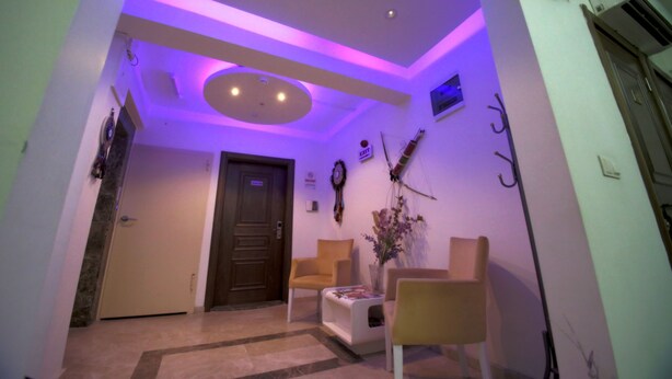 Lobby sitting area - Siesta Apart & Hotel (Izmir)