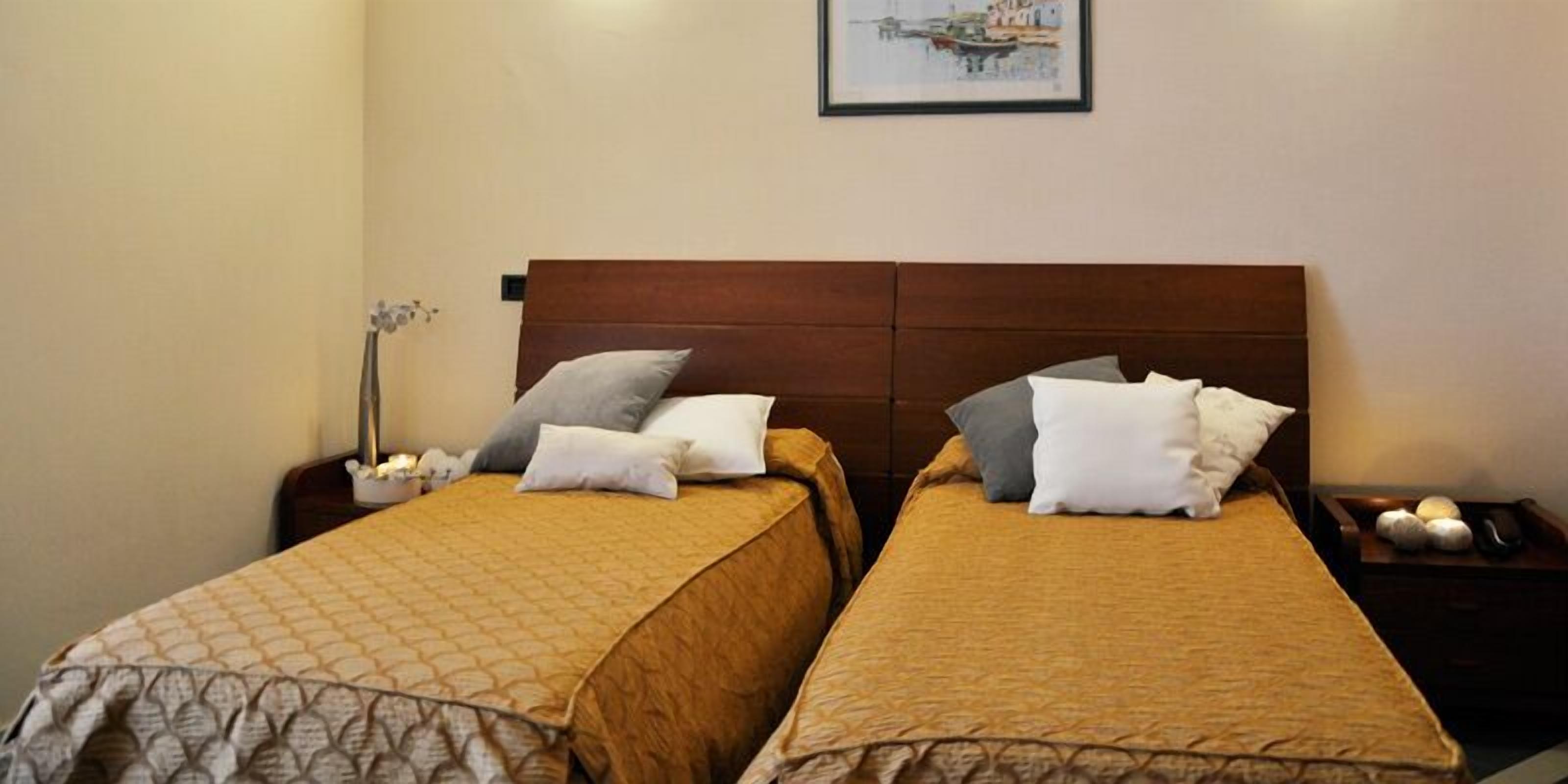 minibar, in-room safe, desk, soundproofing