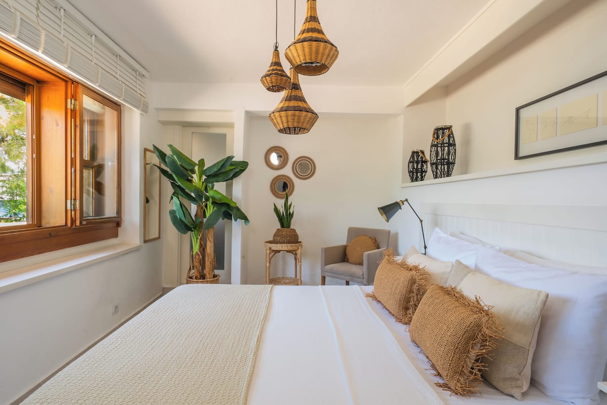 Quarto casal, vista para o mar | 1 quarto, frigobar, cofres nos quartos, escrivaninha