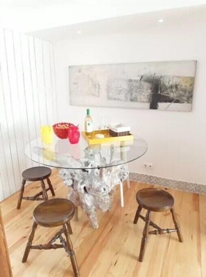 Apartamento, terraço (BairroSweethome 3B) | Área de estar | TV LED