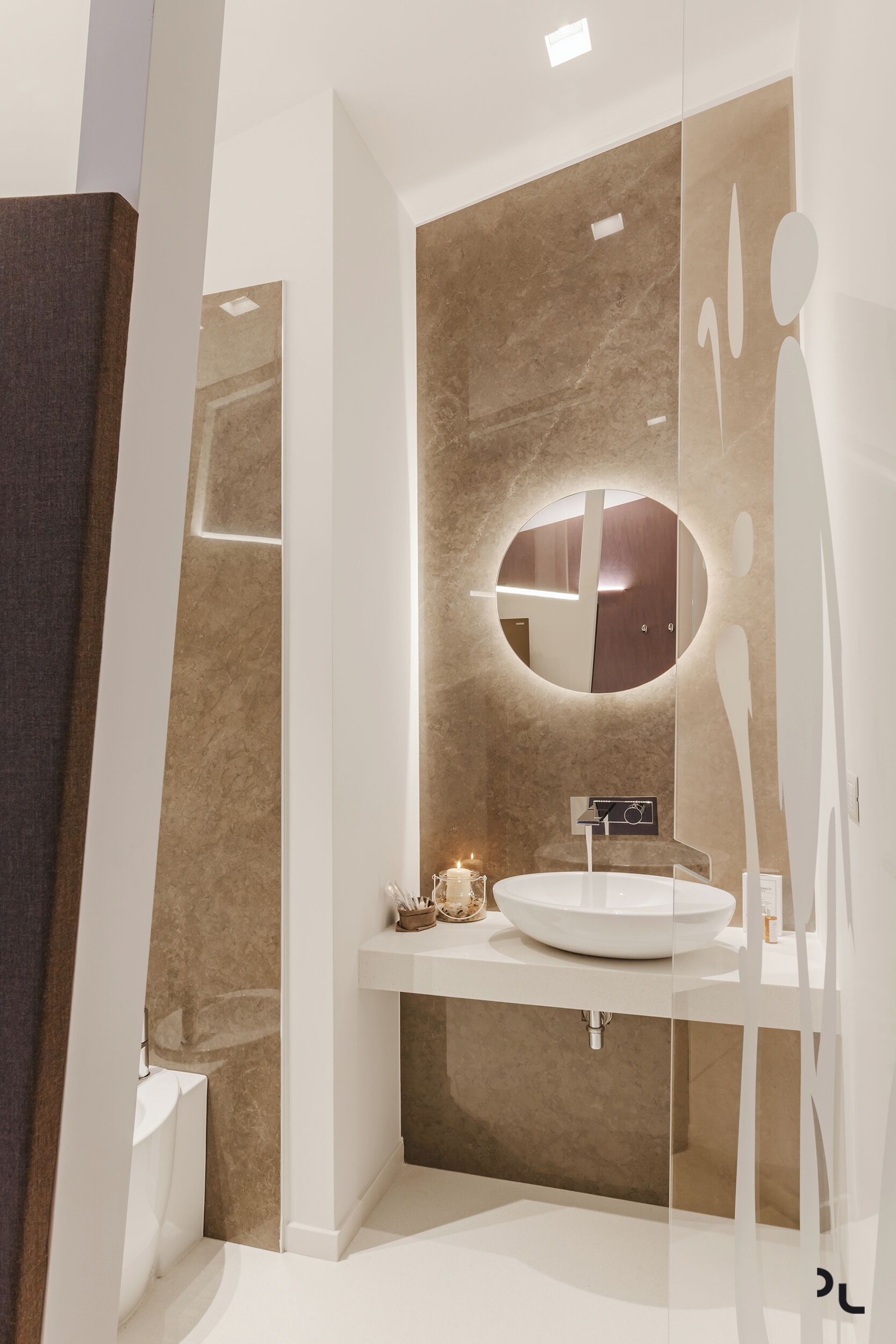 Doppia Deluxe | Bagno | Doccia, set di cortesia gratuito, asciugacapelli, pantofole