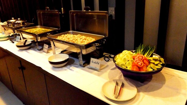 Unclassified image, 1 of 13, button - Kmkwanphayao Hotel (Phayao)