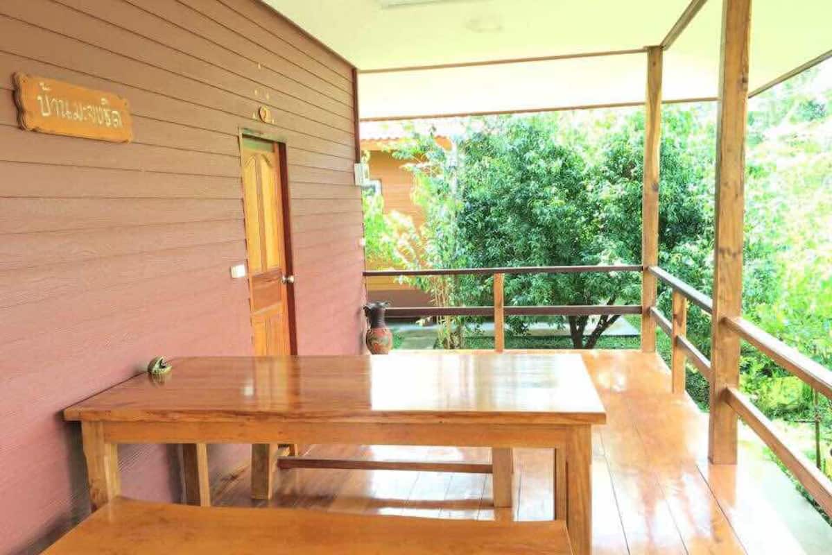 Standard Double Room | WiFi (free)