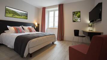 Superior Double Room | Premium bedding, in-room safe, desk, soundproofing