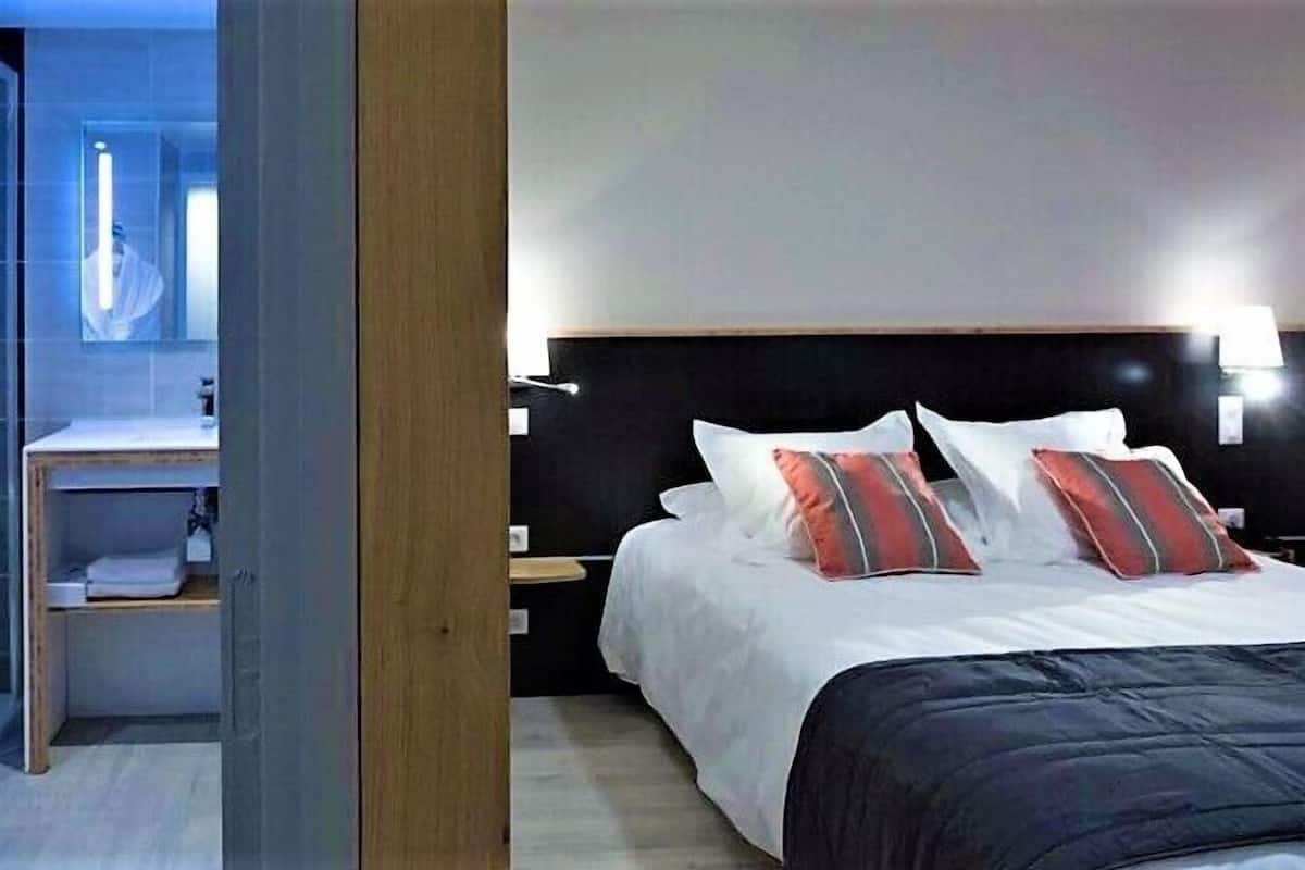 superior double room | premium bedding, in-room safe, desk, soundproofing