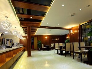 Desayuno buffet incluido todos los días