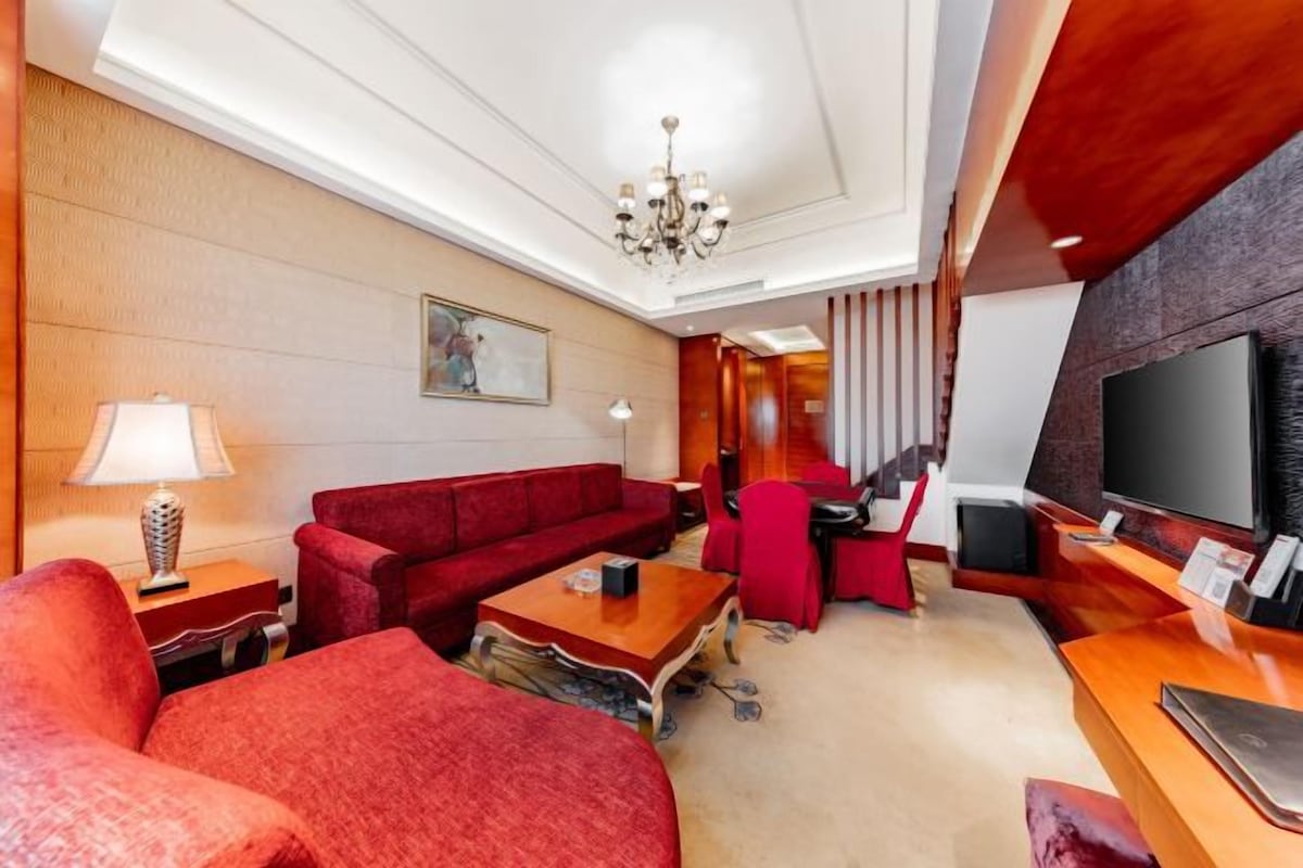 Multi-level Suite