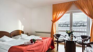 Desk, iron/ironing board, cots/infant beds, free WiFi
