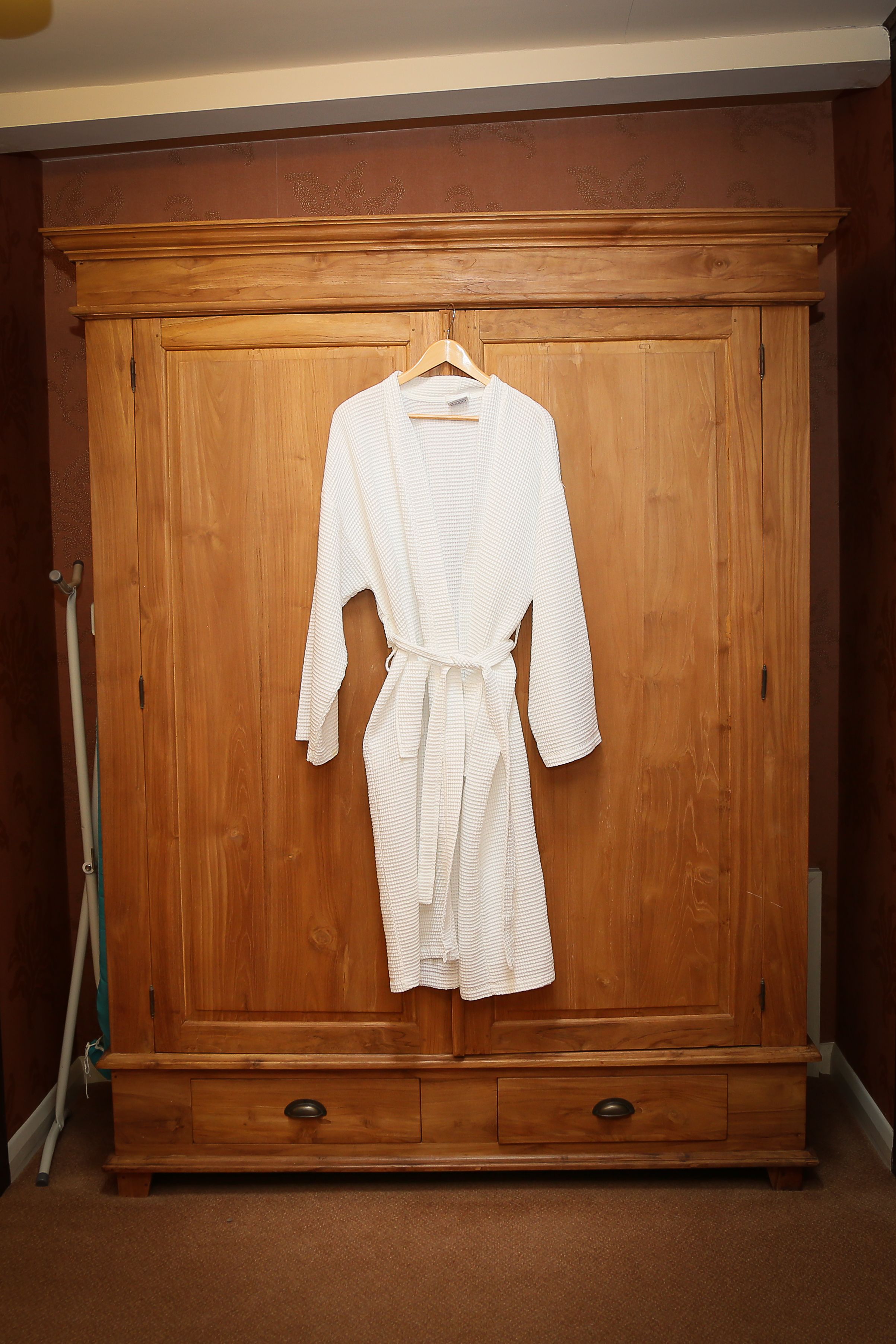 luxury suite | 1 bedroom, iron/ironing board, free wifi, bed sheets