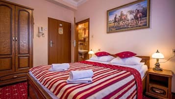 Cribs/infant beds, free WiFi, bed sheets