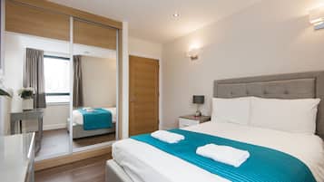 Superior Apartment, 2 Bedrooms, 2 Bathrooms | 1 bedroom, premium bedding, desk, iron/ironing board