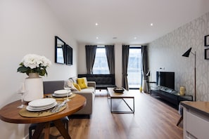 Superior Apartment, 1 Bedroom | Living area