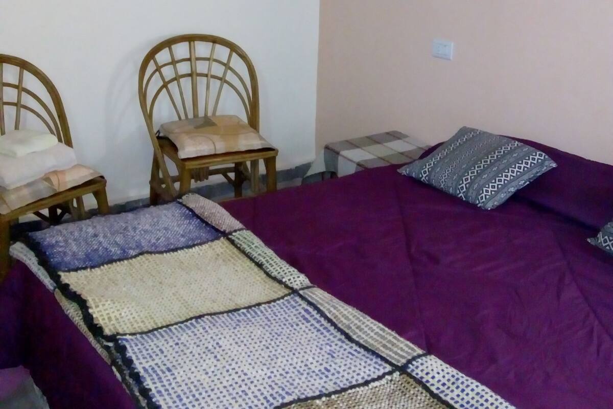 Appartement, 2 chambres | Bureau, chambres insonorisées, fer et planche à repasser