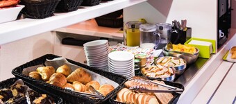 イビス バジェット オレンジ センター