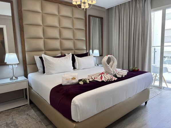 Phòng Suite Superior (De Luxe) | 1 phòng ngủ, két bảo mật tại phòng, màn/rèm cản sáng