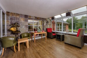 Interior entrance - Muthu Dalmally Hotel (Dalmally)