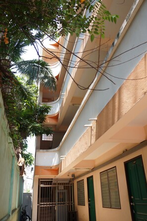 Property entrance - Wanhome (Bangkok)