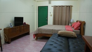 Unclassified image, 3 of 16, button - Wanhome (Bangkok)