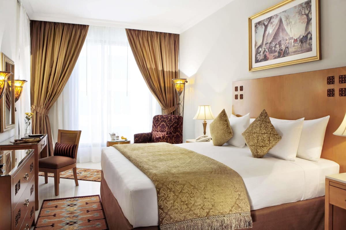 1 bedroom, minibar, in-room safe, desk