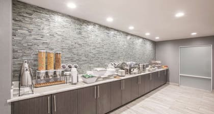 La Quinta Inn & Suites by Wyndham Kingsville