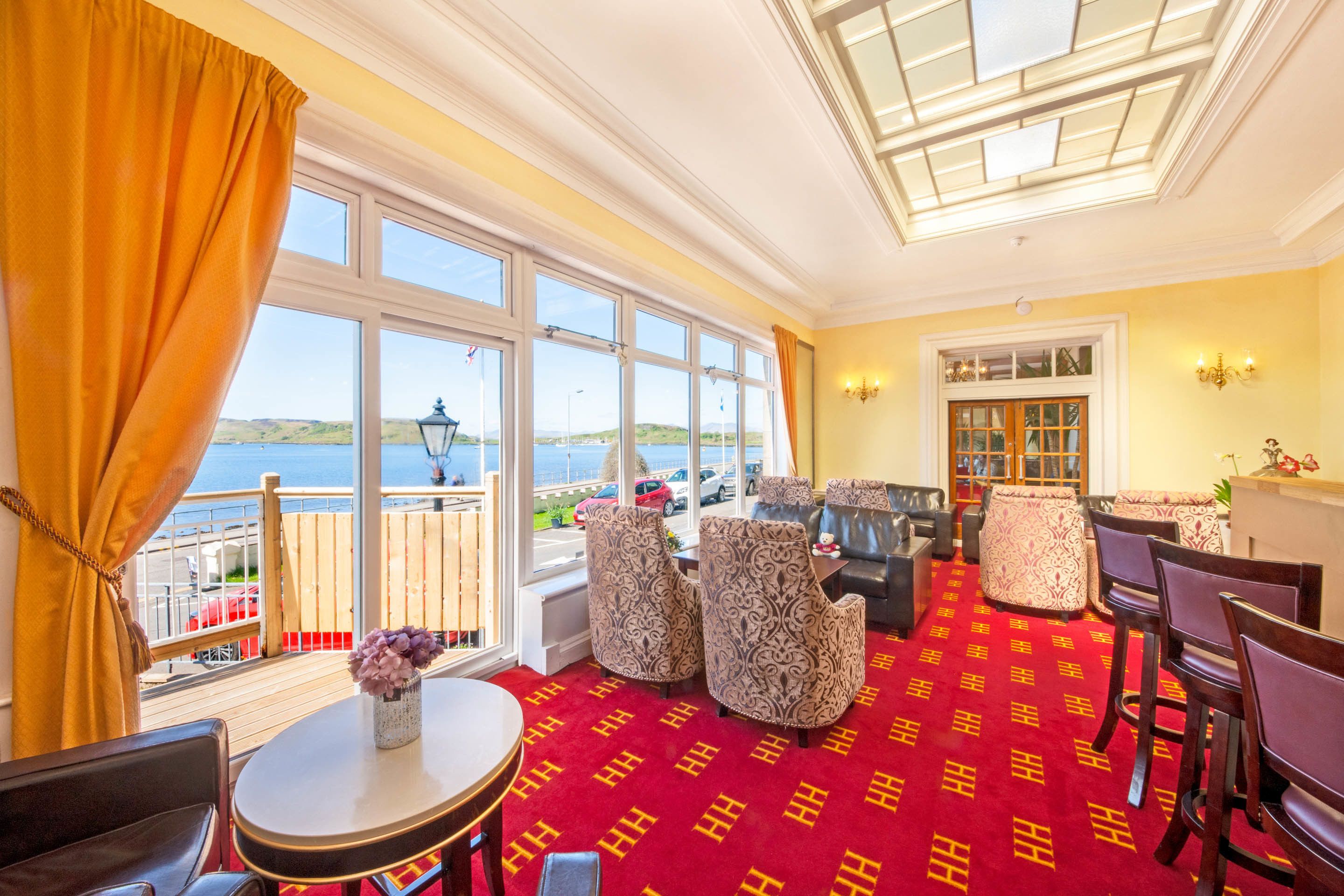 Bar (en la propiedad)