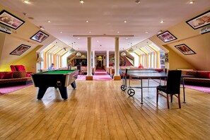 Games room - Muthu Ben Doran Hotel (Crianlarich)