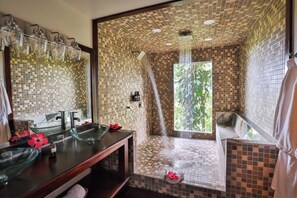 Shower, rainfall showerhead, designer toiletries, hair dryer