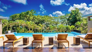 Signature Canopy Suite  | Private pool