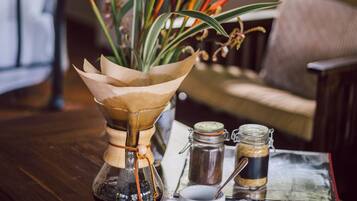 Kaffe og/eller kaffemaskin