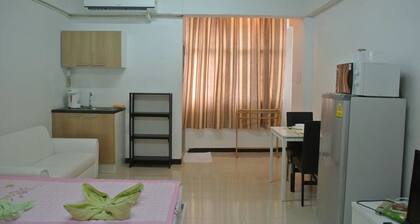 Comfy Studio