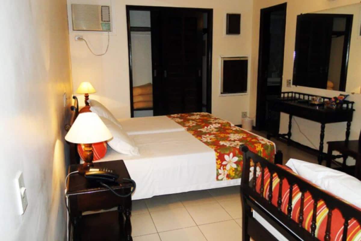 triplo standard  | minibar, desk, free wifi, bed sheets