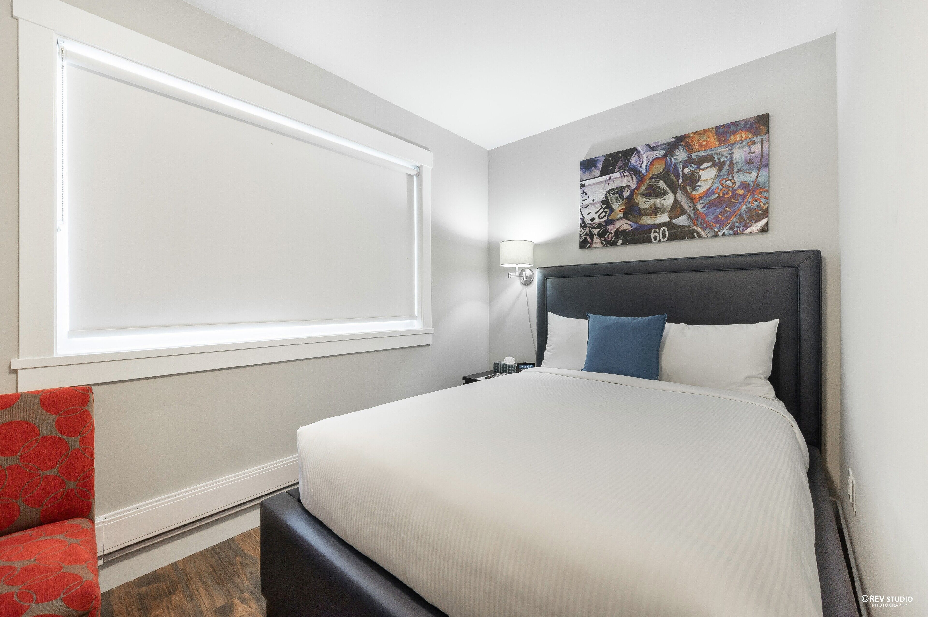 Premium bedding, pillow-top beds, in-room safe, free WiFi