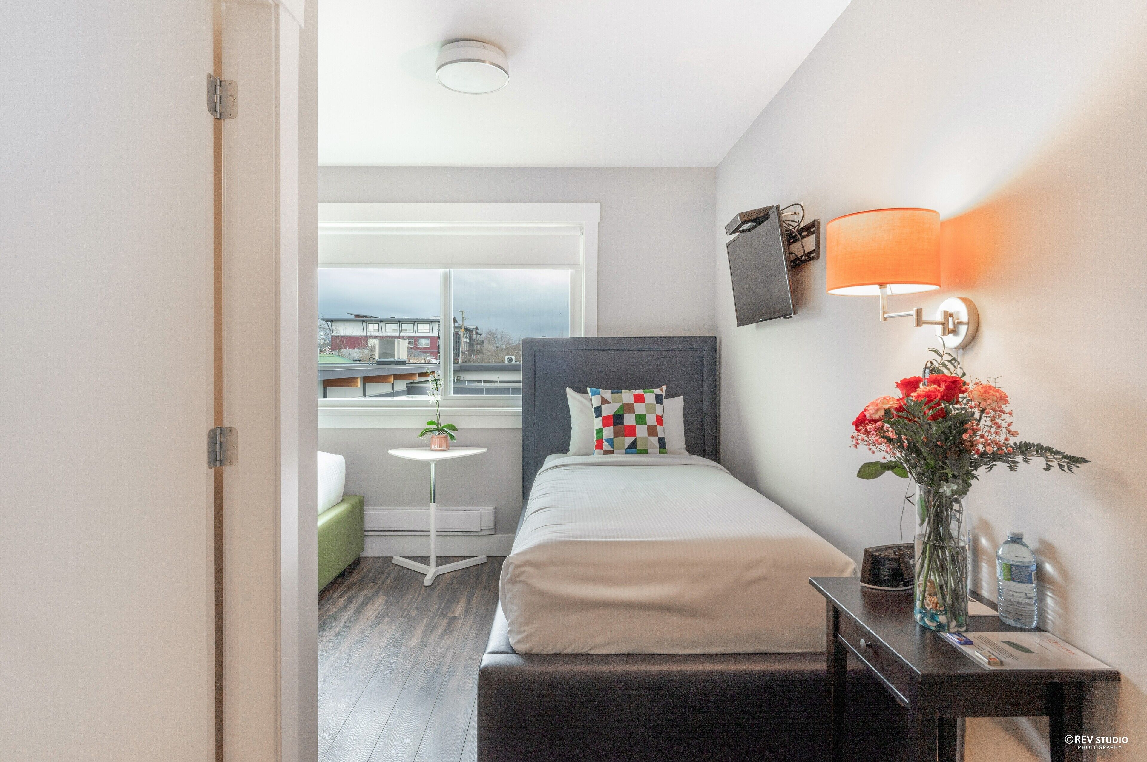 2 twin beds | 1 bedroom, premium bedding, pillow-top beds, in-room safe