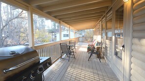 Cabin | Porch