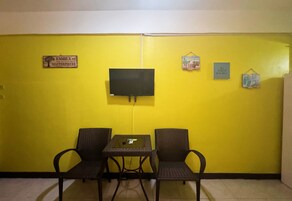 Desk, rollaway beds (surcharge), WiFi (free), bed sheets