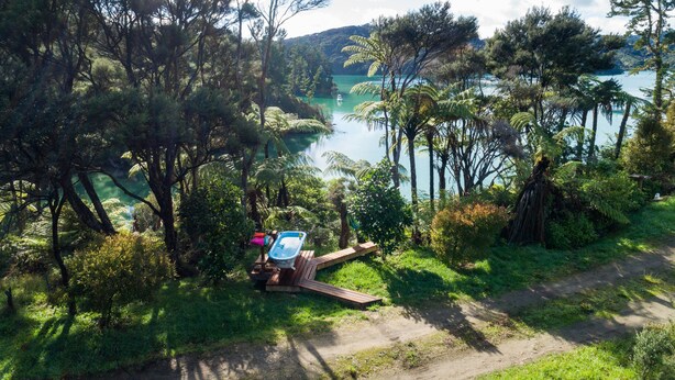 Property grounds - La Grange (Whangaroa)