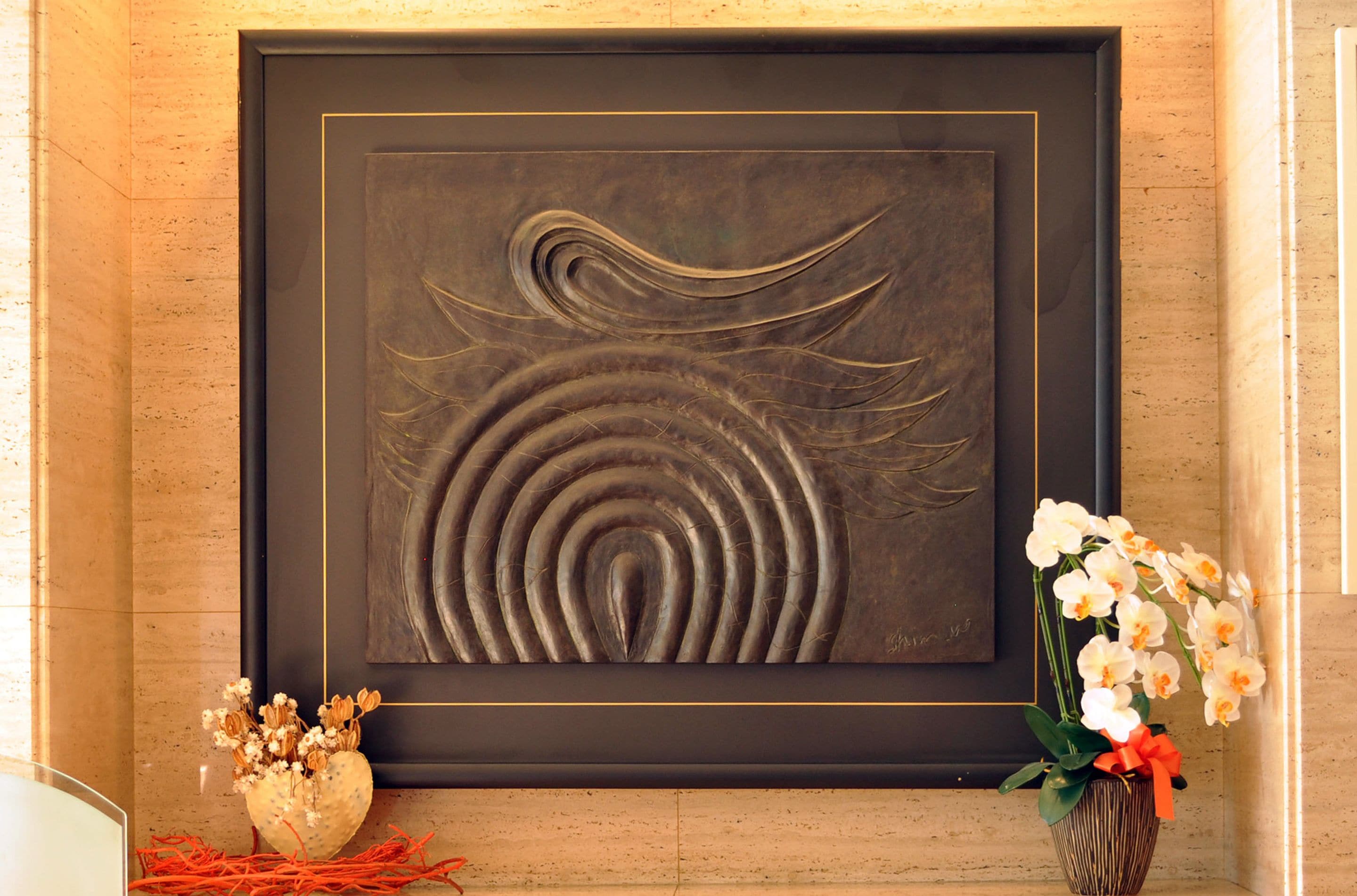 breakfast, lunch and dinner served