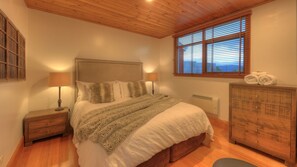 Executive Villa, 3 Bedrooms, Hot Tub, Ocean View | 1 bedroom, premium bedding, minibar, soundproofing - Peninsula Experience (Dover)