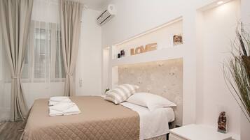 Romantic Room, 1 Bedroom