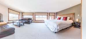 Zimmer, 5 Schlafzimmer (With 4 Bathroom)