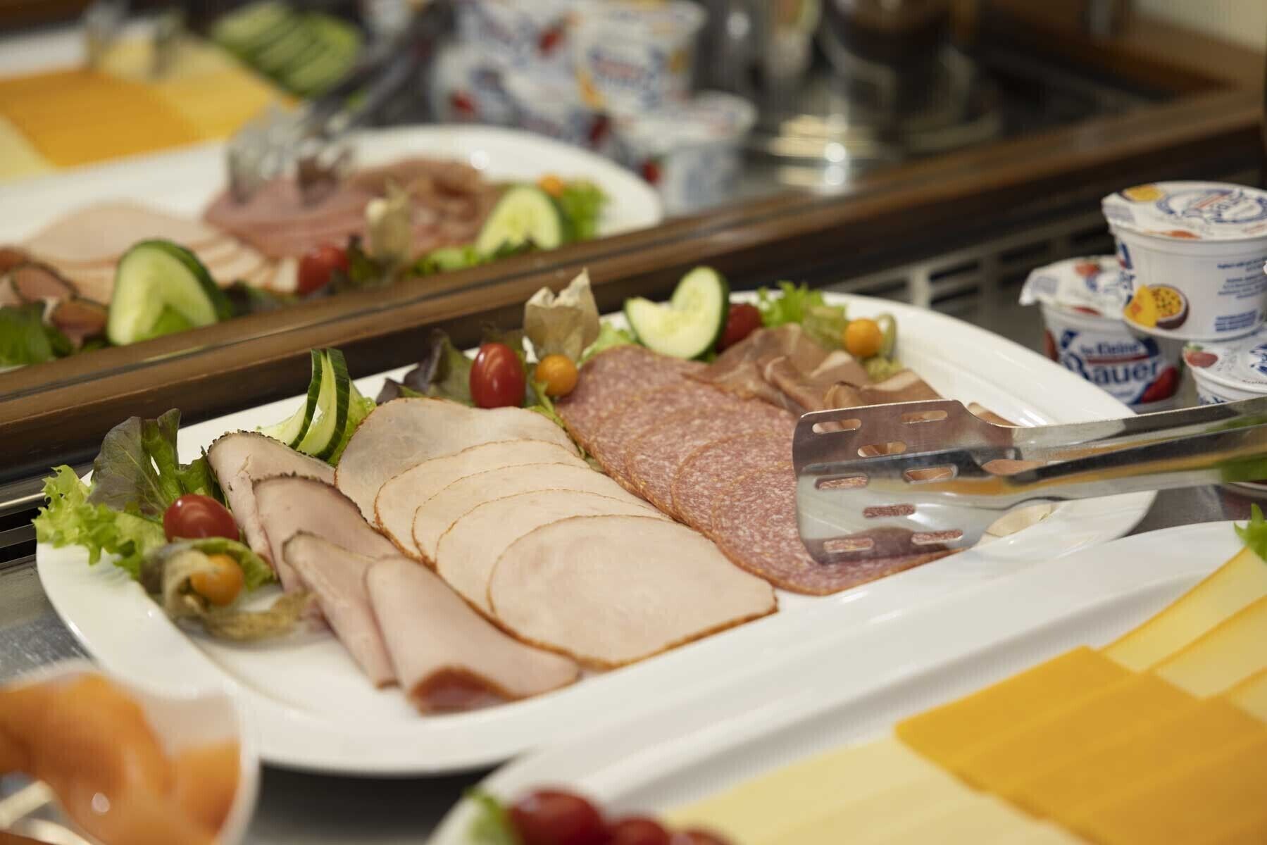 daily buffet breakfast (eur 9 per person)