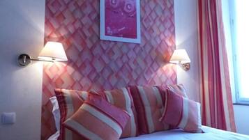 Standardzimmer | Hochwertige Bettwaren, Daunenbettdecken, Select-Comfort-Betten, Minibar