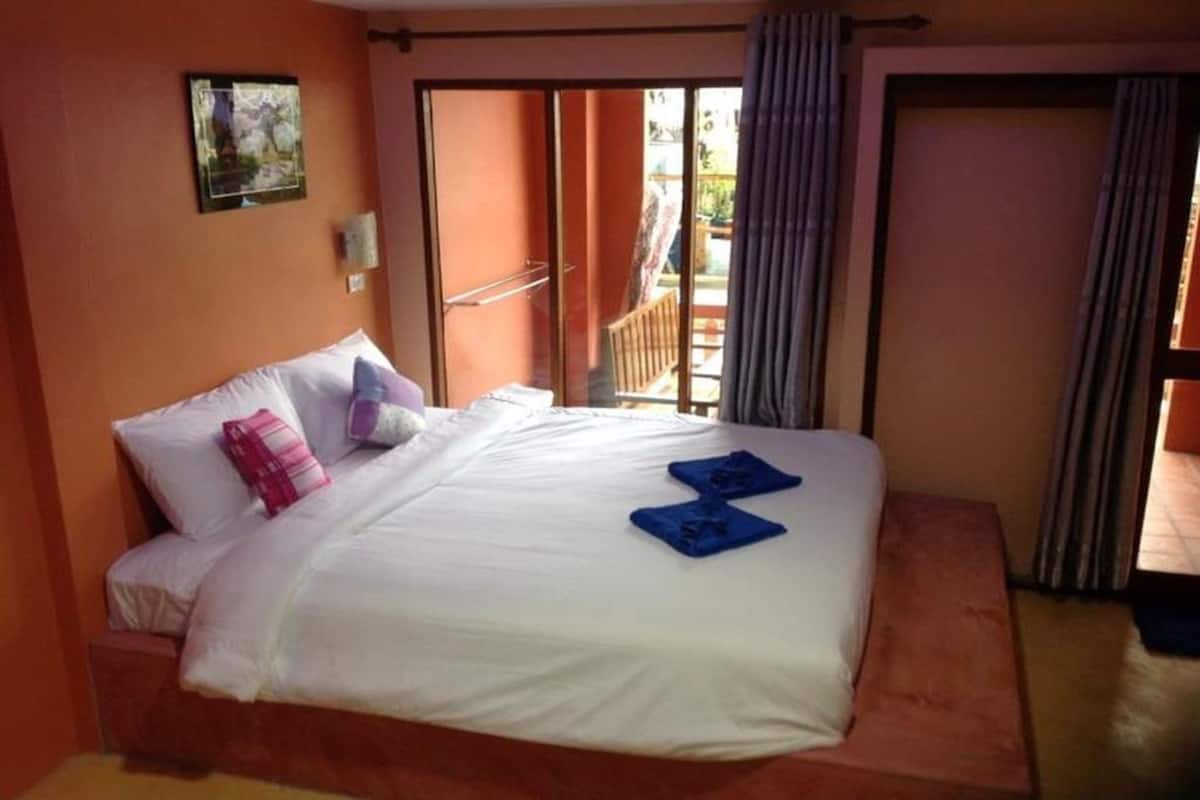 Kamar Double Deluks | Brankas dan Wi-Fi gratis