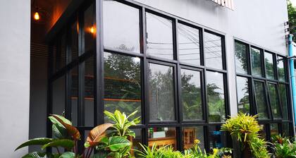 Siri Guesthouse at Suratthani
