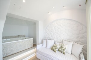 Premium Suite, Jetted Tub, Sea View | Living area | 28-inch LED TV with satellite channels, TV